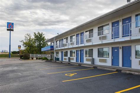 Motel 6 central ave md - Motel 6 Washington, D.C. is 5 mi from the Martin Luther King Junior Memorial. This motel offers an outdoor pool and free WiFi in every guest room. ... Motel 6-Washington, DC 6711 Georgia Ave Nw, Northwest, Washington, D.C., DC 20012, United States of …